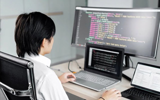 单县 api php源码,下载的php源码怎么运行呢？